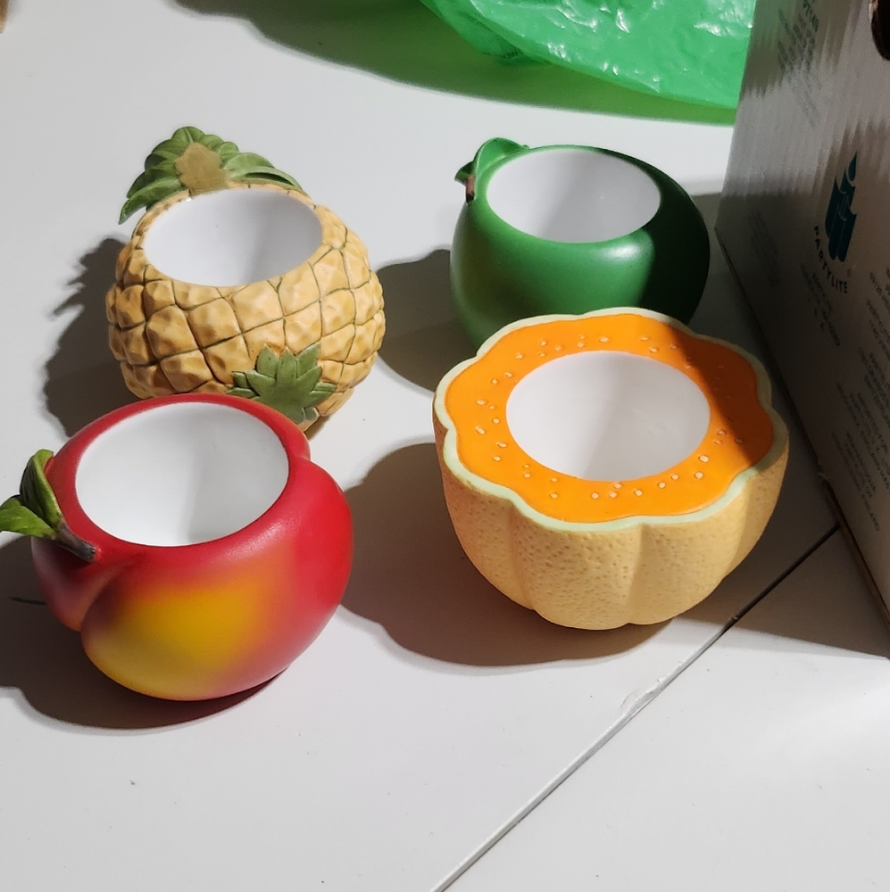 Partylite- Summer Fruit Set